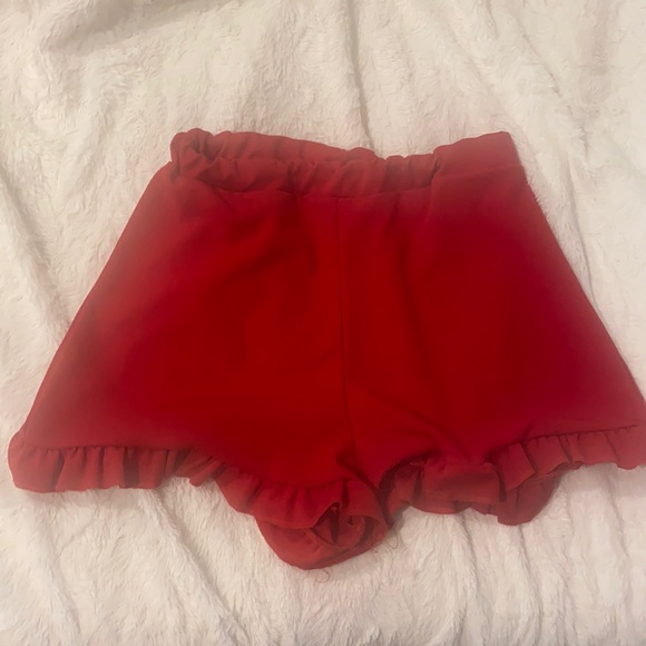Red frill shorts - Picture 1 of 5